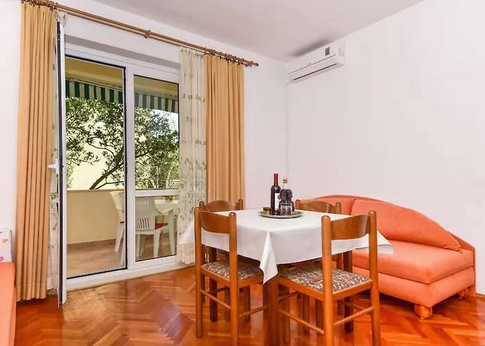 Ivana Apartment *