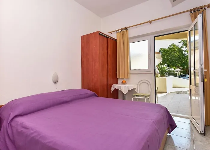 Apartment Ivana *