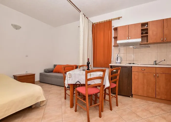 Ivana Apartment *